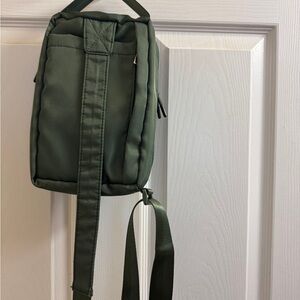 Bearpaw Olive Green women's  Bag